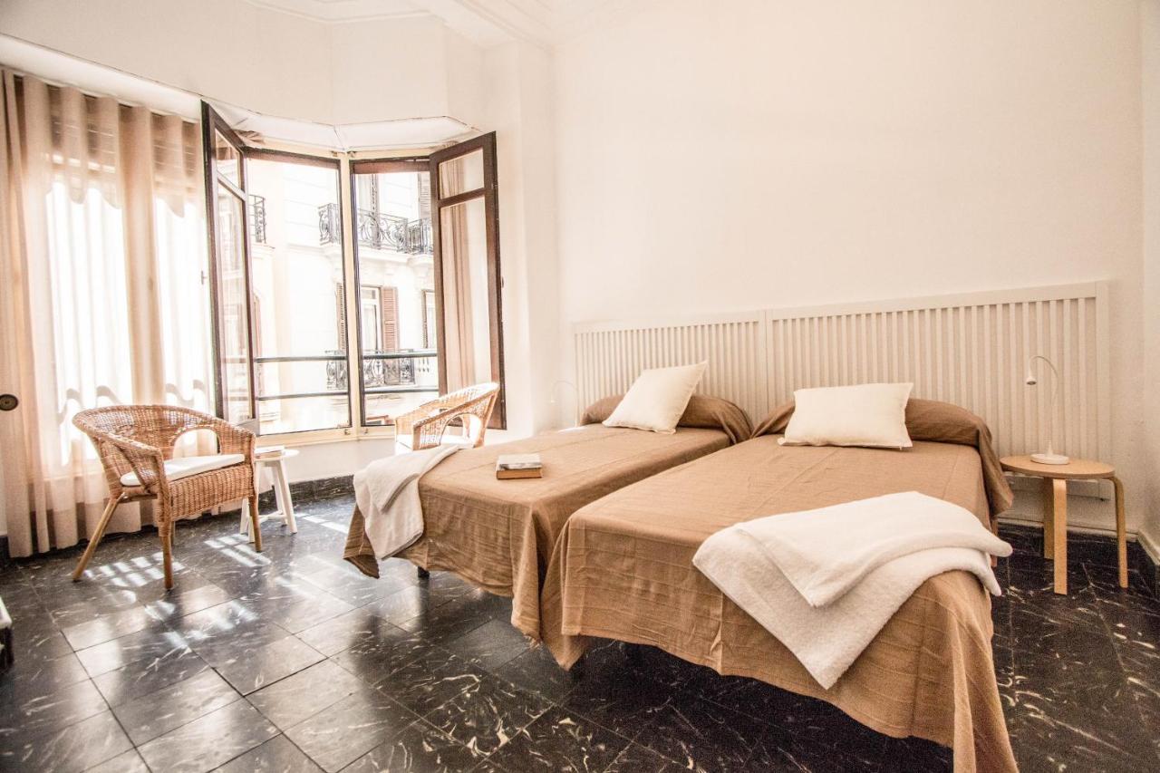 Rotaret Hotel Valencia Luaran gambar
