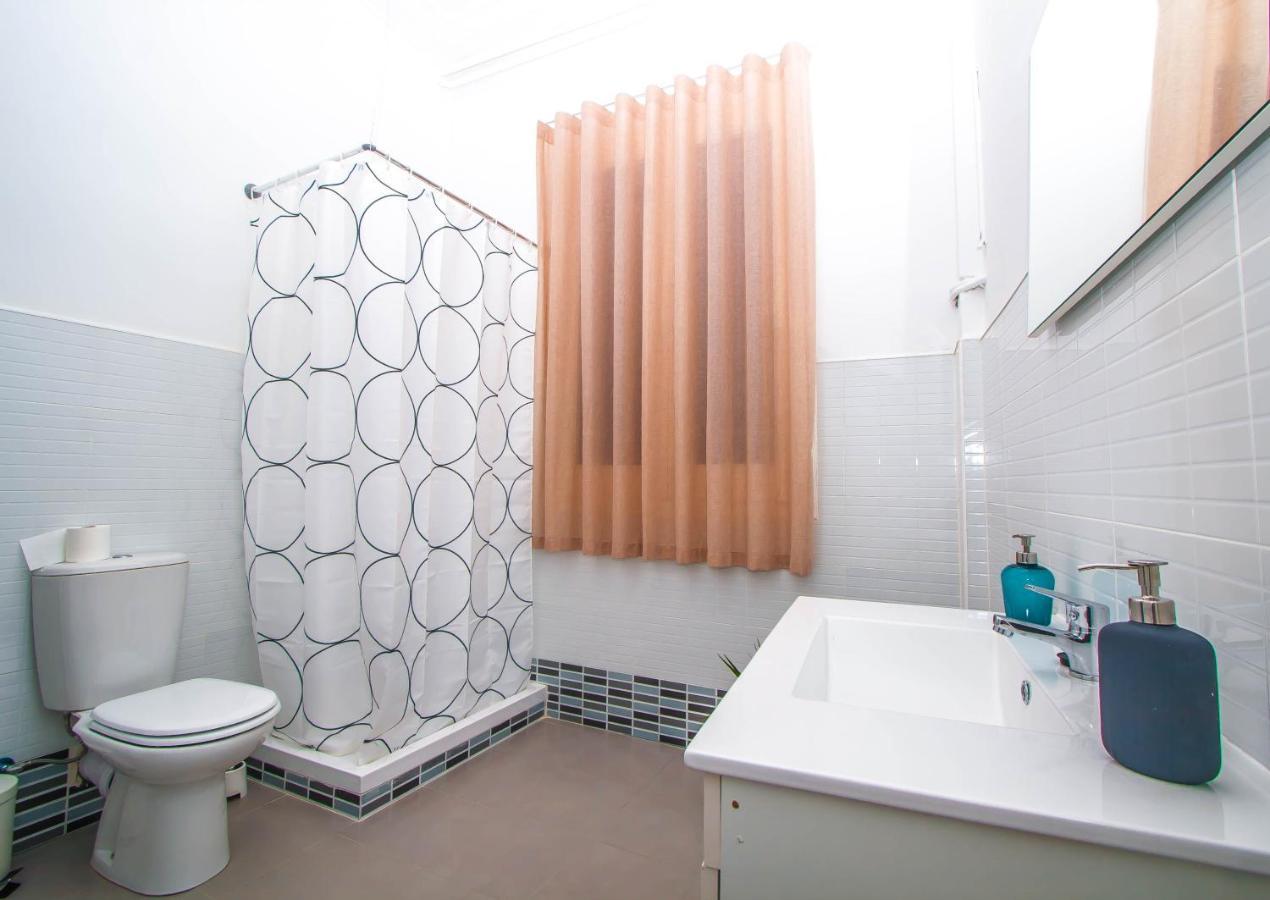 Rotaret Hotel Valencia Luaran gambar